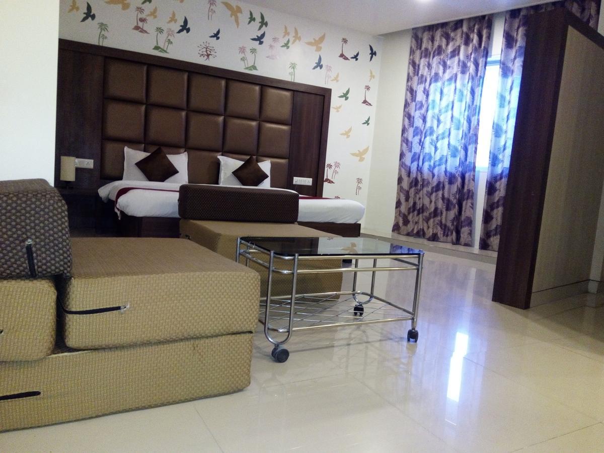 Hotel Veer Residency Panvel Exterior photo